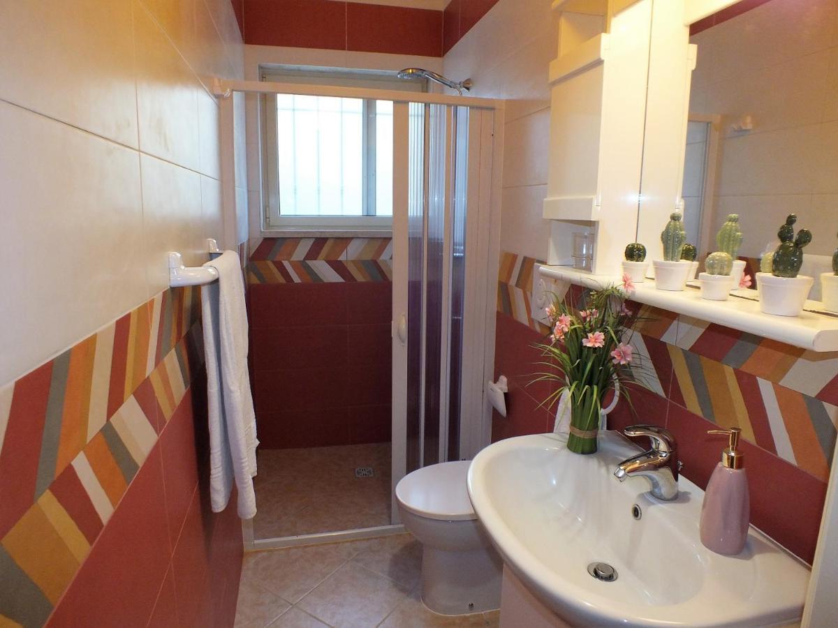 הוילה מרינה די מנקוורסה Casa Fronte Mare מראה חיצוני תמונה